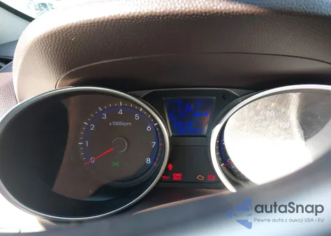 2011 Hyundai Tucson Limited from USA, damaged, VIN KM8JU3AC6BU215859